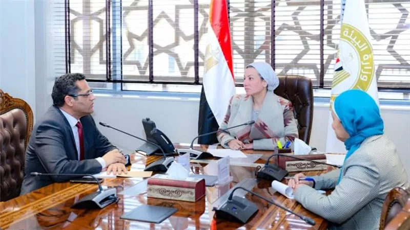 وزيرة البيئة تلتقي نقيب الصحفيين لبحث سبل التعاون في دعم الصحافة البيئية بمصر