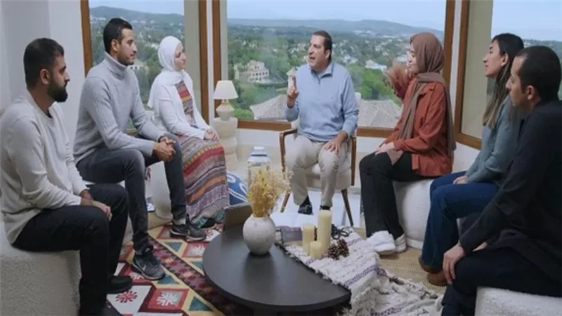 عمرو خالد: طريقة الدعاء والتذلل إلى الله في العشر الأواخر (فيديو)