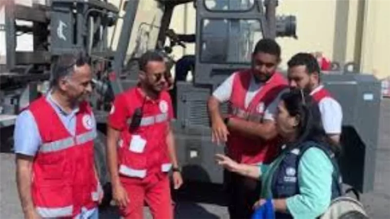 موجهة الشكر لـ مصر.. سلطنة عمان تستقبل جرحى فلسطينيين من غزة للعلاج