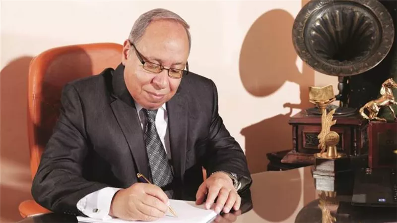 سمير رجب يكتب : الزعيم الذي يظل دائما وأبدا أهلا لثقة الجماهير ورمزا لتلاحمهم وتكاتفهم