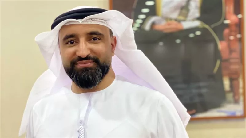 الخبير السياحي يحى زكريا شيخ الجبل.. رائد في تعزيز القطاع السياحي بالعالم العربي