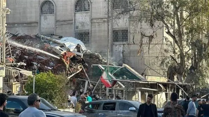 قواعد الاشتباك.. مصدر يكشف عن مفاجأة بشأن الضربة الإسرائيلية لسفارة إيران بسوريا