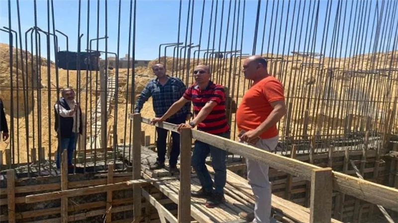 رئيس جهاز القاهرة الجديدة يتفقد محطة الصرف الصحي رقم 11 وخط طرد لخدمة منطقة الأندلس وامتدادها (صور)