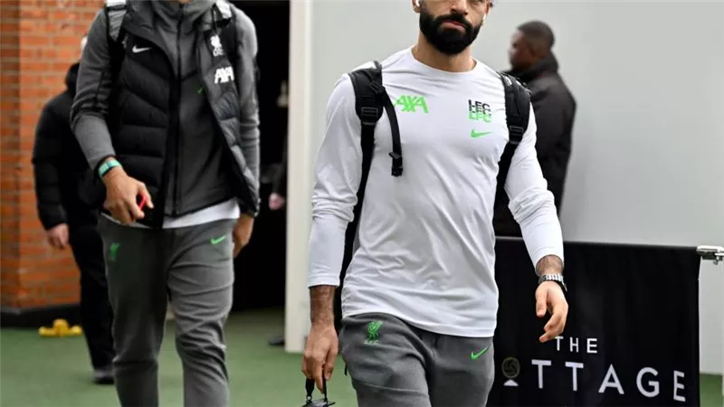 محمد صلاح على مقاعد بدلاء ليفربول في مواجهة فولهام بالبريميرليج