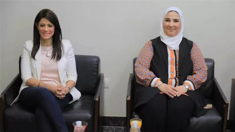 وزيرة التضامن تتابع أنشطة برنامج الأغذية العالمي لدعم احتياجات الأشقاء السودانيين في مصر