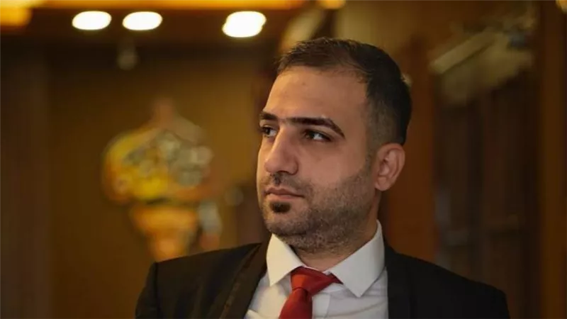 سيف الحسن: وسائل التواصل الاجتماعي لها تأثير كبير على المشهد الإعلامي وتوزيع الأخبار