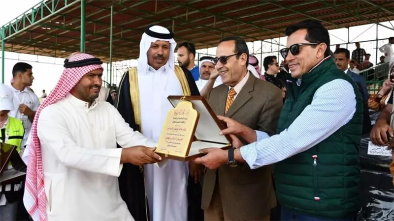 تحت رعاية السيد الرئيس.. وزير الشباب والرياضة ومحافظ شمال سيناء يشهدان ختام مهرجان الهجن