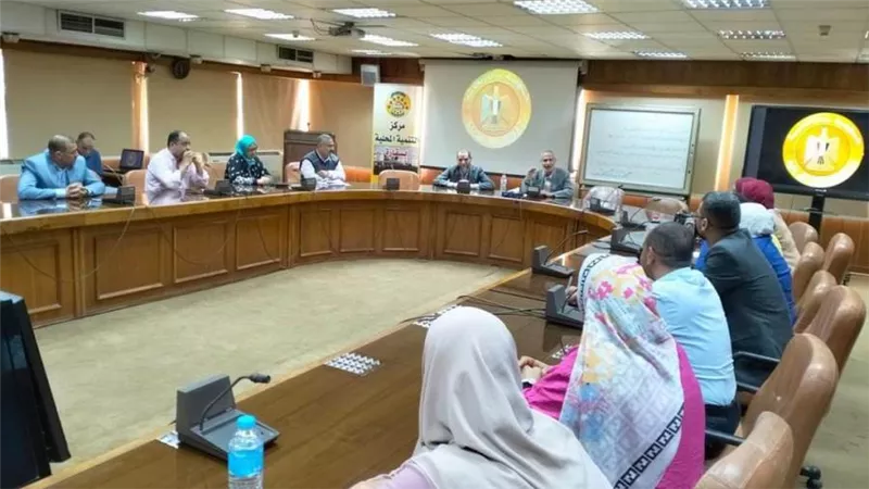 التنمية المحلية: انتهاء 3 دورات تدريبية بمركز سقارة للتدريب بإجمالي 100 متدرب من جميع المحافظات