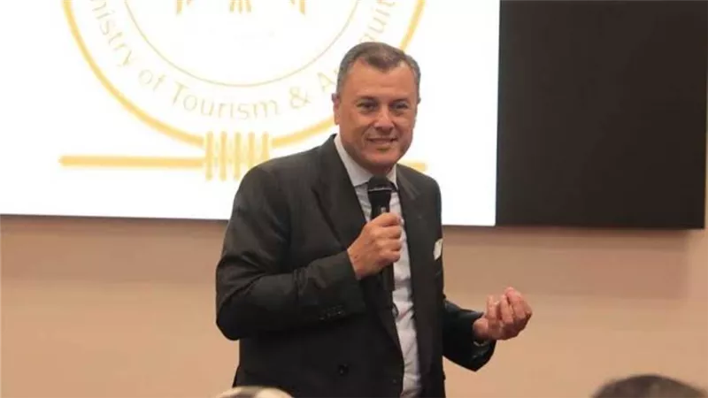 وزير السياحة: 4% نموا في الربع الأول من العام.. ومذيع أمريكي شهير يروج لمقاصدنا