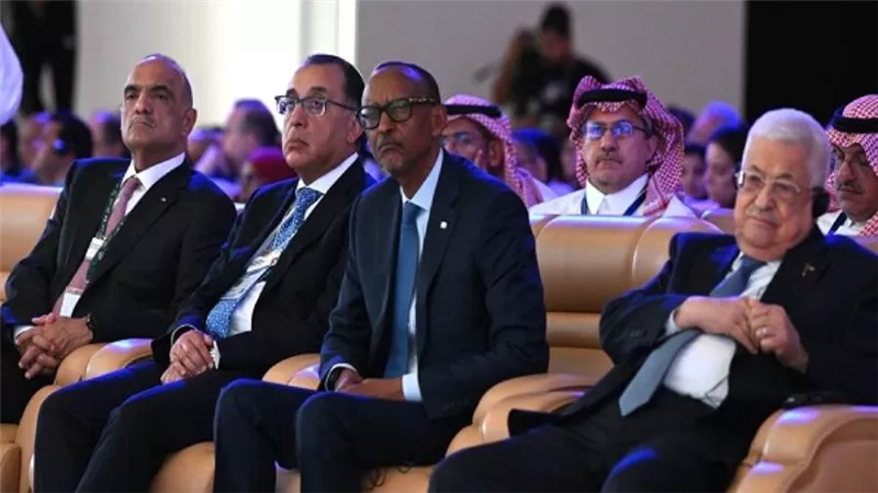 رئيس الوزراء يُشارك نيابة عن رئيس الجمهورية في الجلسة الافتتاحية للاجتماع الخاص للمنتدى الاقتصادي العالمي بالرياض (صور)