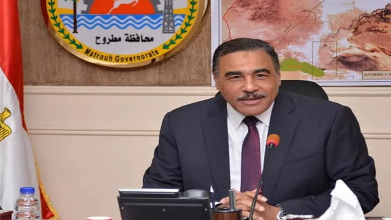 محافظ مطروح يدعو منتجي التمور بالمحافظة للاشتراك بمعرض مصر الدولي