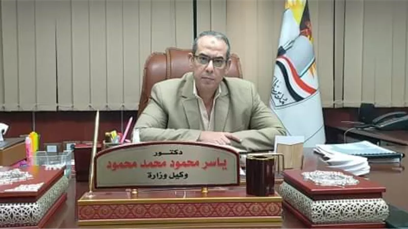 وكيل تعليم سوهاج يتابع استعدادات المدارس لاستقبال العام الدراسي الجديد 