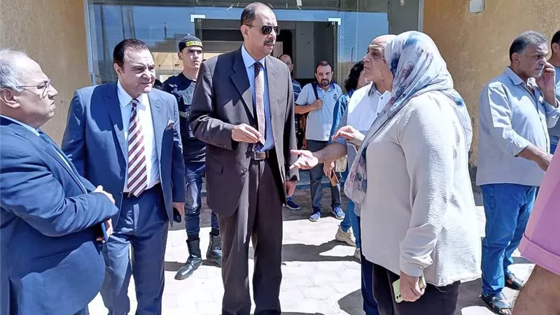 محافظ سوهاج يتفقد مؤسسة البنين لرعاية الأيتام بحي الكوثر