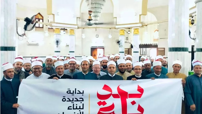 محافظ سوهاج يتابع تنفيذ فعاليات مبادرة بداية بمختلف المديريات والقطاعات