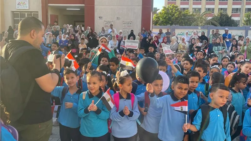 مدارس البحيرة تستقبل طلابها في اول يوم دراسة