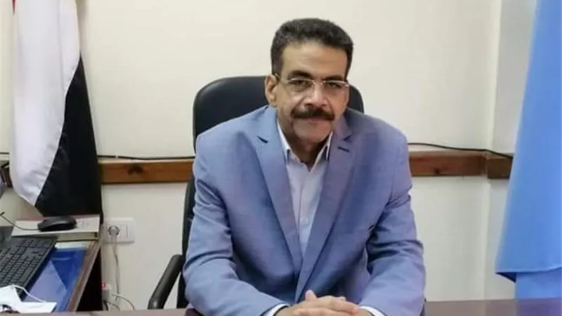 وكيل تعليم البحر الأحمر يوجه بسرعة الانتهاء من إجراءات استلام العمل