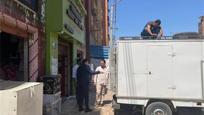 محافظ أسيوط: مواصلة شن حملات لإزالة التعديات على حرم الطرق وضبط الأسواق بمركز أبوتيج