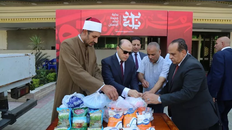 محافظ كفرالشيخ: توزيع ألف شنطة سلع غذائية على الأسر الأولى بالرعاية