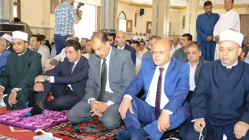 محافظ سوهاج يفتتح مسجد 