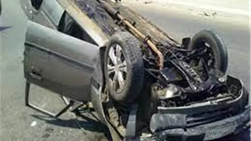 إصابة 3 مدرسين فى حادث انقلاب سيارة على الطريق الصحراوى الغربى بسوهاج