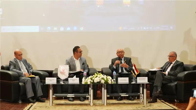 كلية الاقتصاد والعلوم السياسية بجامعة المستقبل تنظم ندوة 