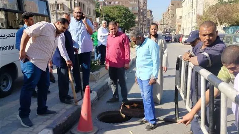 مياه الشرب بسوهاج: هبوط أرضى بشارع التحرير وعدم تأثر خدمات المياه