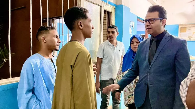 وكيل صحة سوهاج في زيارة مفاجئة لمستشفى العسيرات