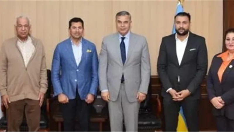 لبحث المشكلات العالقة.. وزير  الرياضة يلتقى رؤساء ومسئولى أندية الإسكندرية