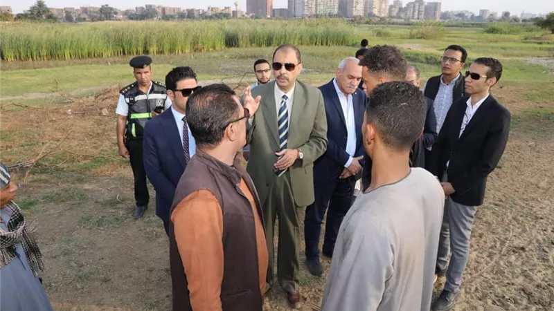 محافظ سوهاج يتفقد 