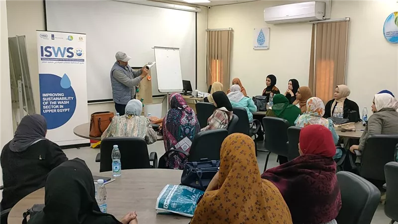 مياه أسيوط: ورشة تدربية لعدد50 رائدة ريفية لاكسابهم مهارات السباكة المنزلية 