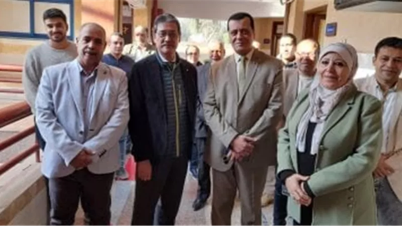 لمخالفته التعليمات الوزارية.. وكيل تعليم سوهاج يحيل مدير مدرسة بطهطا للتحقيق