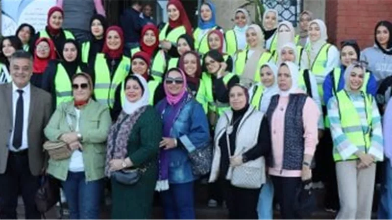 فحص527 مواطنًا في قافلة طبية لجامعة الإسكندرية بمنطقة السيوف