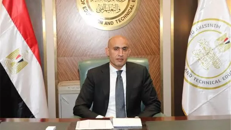 السيد خيرالله يرصد تصريحات وزير التربية والتعليم الخاصة لــ « الشورى »