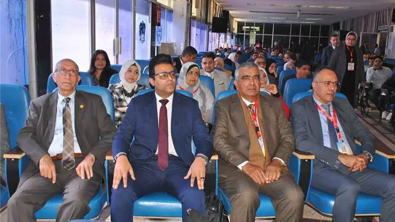 وكيل صحة سوهاج يشارك في المؤتمر العلمي لقسم أمراض الباطنة والكلى