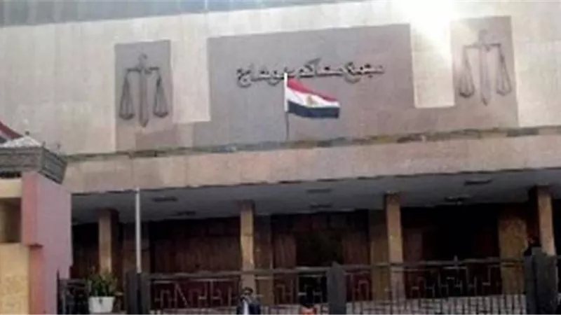السجن 10 سنوات لـ4 أشخاص لاتهامهم بالاتجار في المخدرات بسوهاج