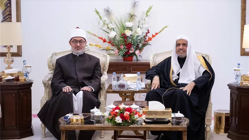 المفتي يلتقي الأمين العام لرابطة العالم الإسلامي لبحث سُبل تعزيز التعاون