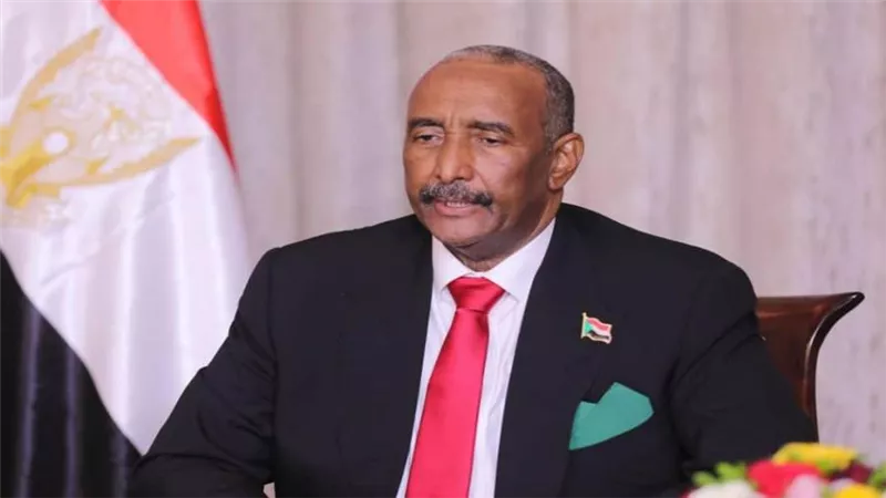 الفريق البرهان يشكر مصر لرعاية المواطنين السودانيين الذين لجأوا إليها خلال الفترة الأخيرة