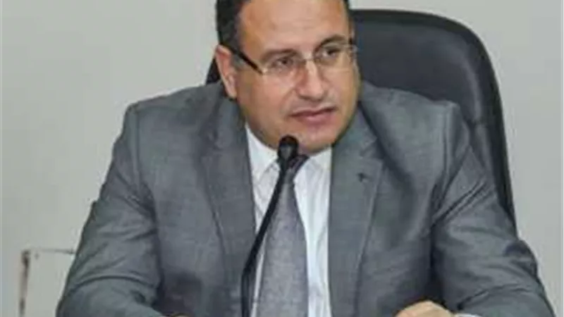 بقرار جمهوري.. قنصوة رئيسًا لجامعة الإسكندرية وخميس عميدًا لـ لآداب والبرقي للهندسة