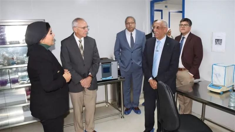 وفد جامعة فيرجينيا تك الأمريكية يزور مراكز التميز بـ طب الإسكندرية