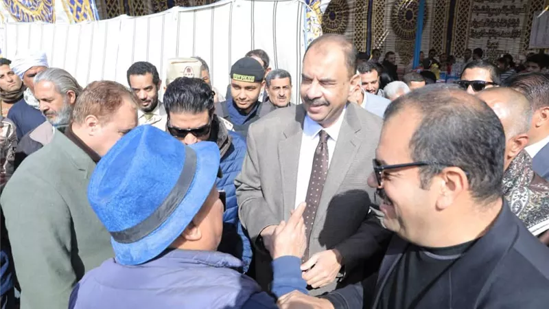 محافظ سوهاج يفتتح سوق اليوم الواحد بمدينة جرجا