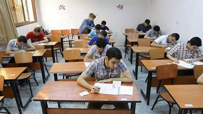انتظام حضور الطلاب في أول أيام الفصل الدراسي الثاني بسوهاج