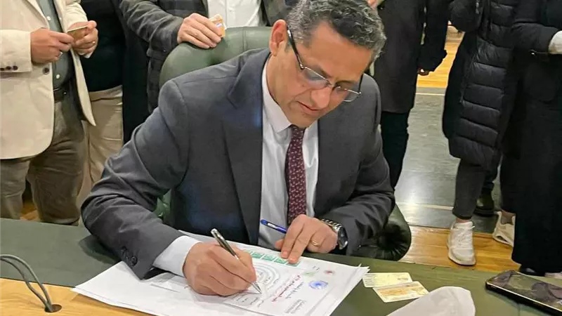 خالد البلشي يتقدم بأوراق ترشحه على مقعد نقيب الصحفيين