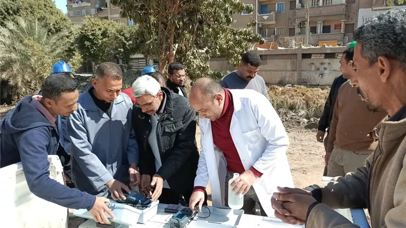 لجنة مكبرة لمراجعة كفاءة تشغيل وصيانة محطات مياه الشرب بسوهاج