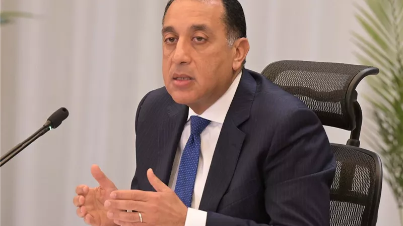 عاجل : رئيس الوزراء يصل مجلس النواب
