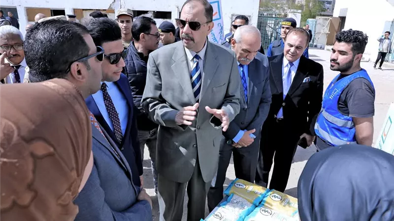 محافظ سوهاج يشهد توزيع 60 جهاز عروس وعدد من المساعدات للفئات الأولى بالرعاية