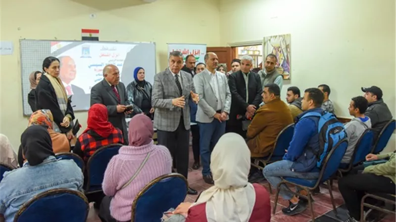 محافظ الإسكندرية يفتتح الملتقى التوظيفي الخامس لتوفير 5 آلاف فرصة عمل