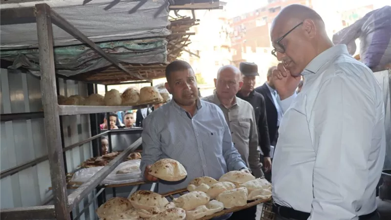 للاطمئنان على أسعار السلع وتوفرها.. محافظ القليوبية يتفقد أسواق الخضروات والفاكهة بالخصوص