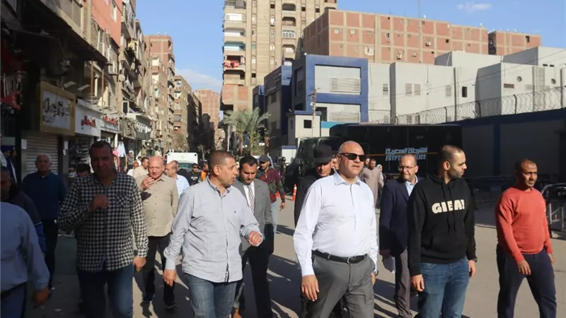 محافظ القليوبية يتابع أعمال النظافة ورفع الإشغالات بمدينتي الخصوص والخانكه 