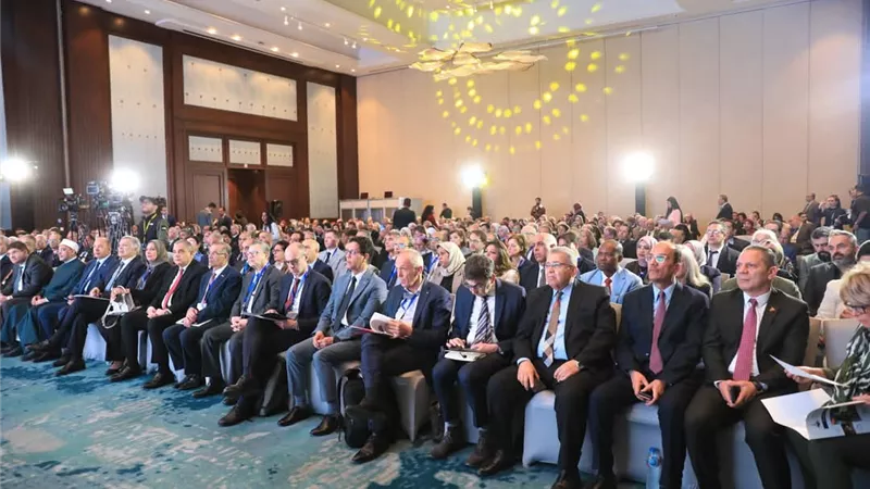 رئيس جامعة بنها يشارك فى المؤتمر الفرنسى المصرى للتعاون العلمى والجامعى
