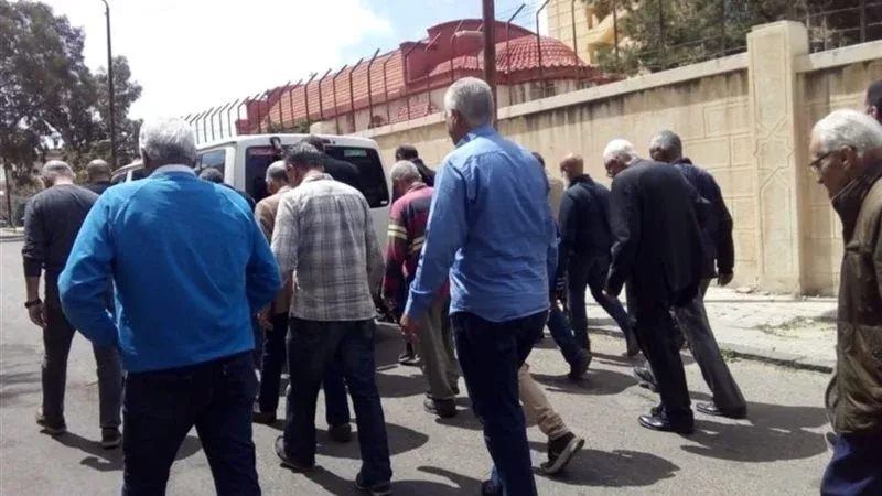 تشييع جثمان شقيق الفنان إيمان البحر درويش من مسقط رأسه بالإسكندرية